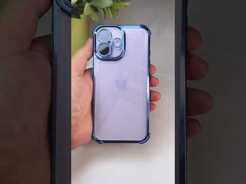 Průhledný kryt s modrou hranou pro iPhone 17