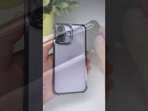Průhledný kryt s černou hranou pro iPhone 17