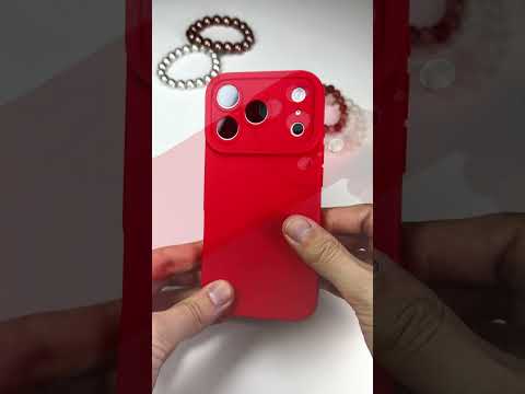 Červený silikonový kryt se zvýšenou ochranou čoček pro iPhone 17 Pro